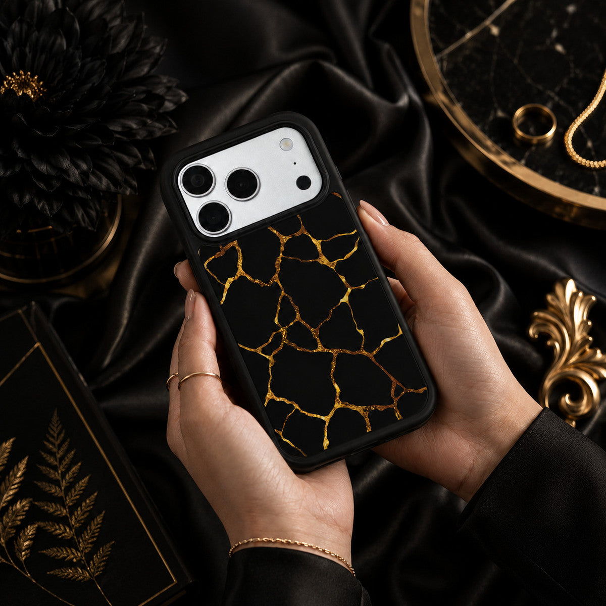 Black Gold Marble Designer MagSafe Case – Kintsugi | MagSafe — view 3